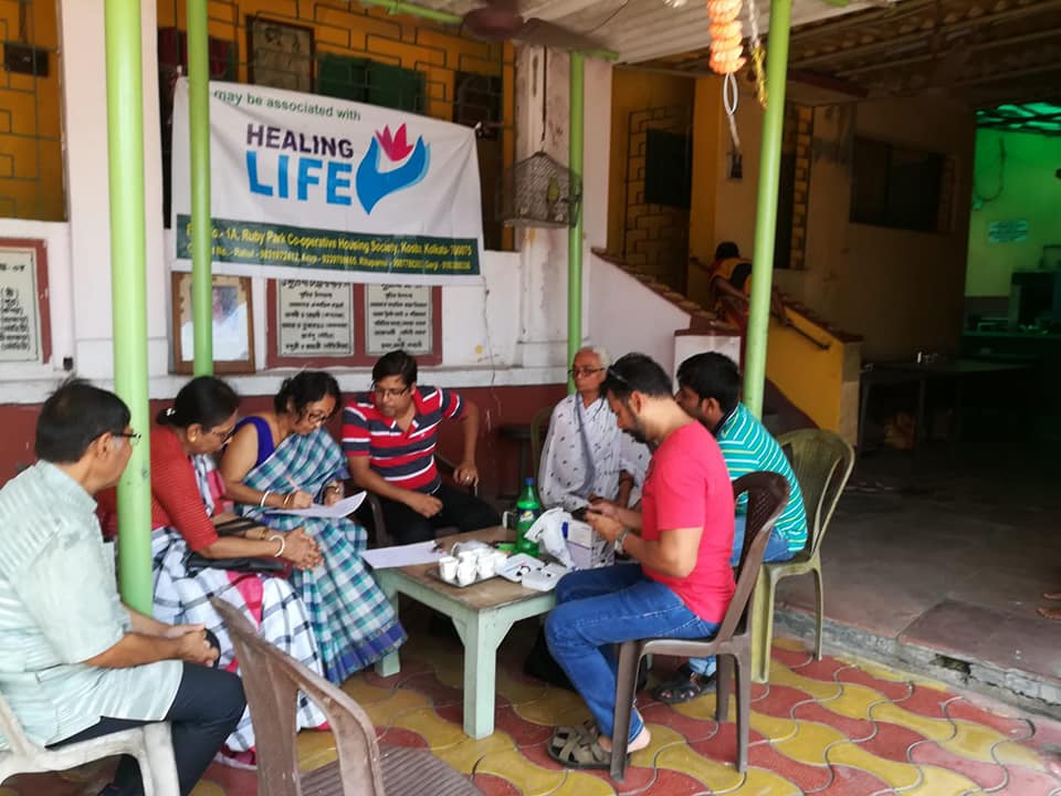 Purulia Pardihi Village Woolens, Garments distribution